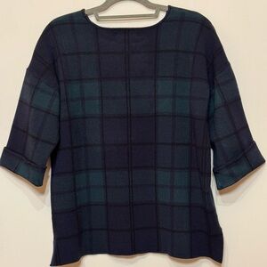 TAHARI Comfy Scottish Green and Navy Plaid Sweater Women’s  Size 1XL EUC